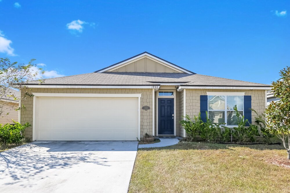 4-Bed Rental on 1944 Rock Springs photo 1