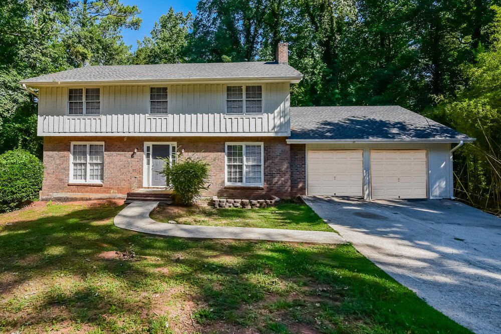 4-Bed Rental on 5002 Post Road photo 1
