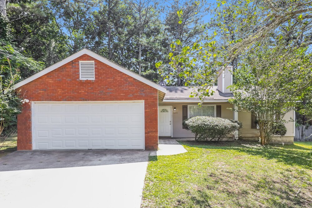 3-Bed Rental on 10299 Wisteria Ln photo 1