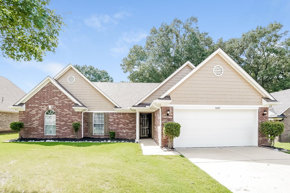 3-Bed Rental on 7089 Willow Point photo 1