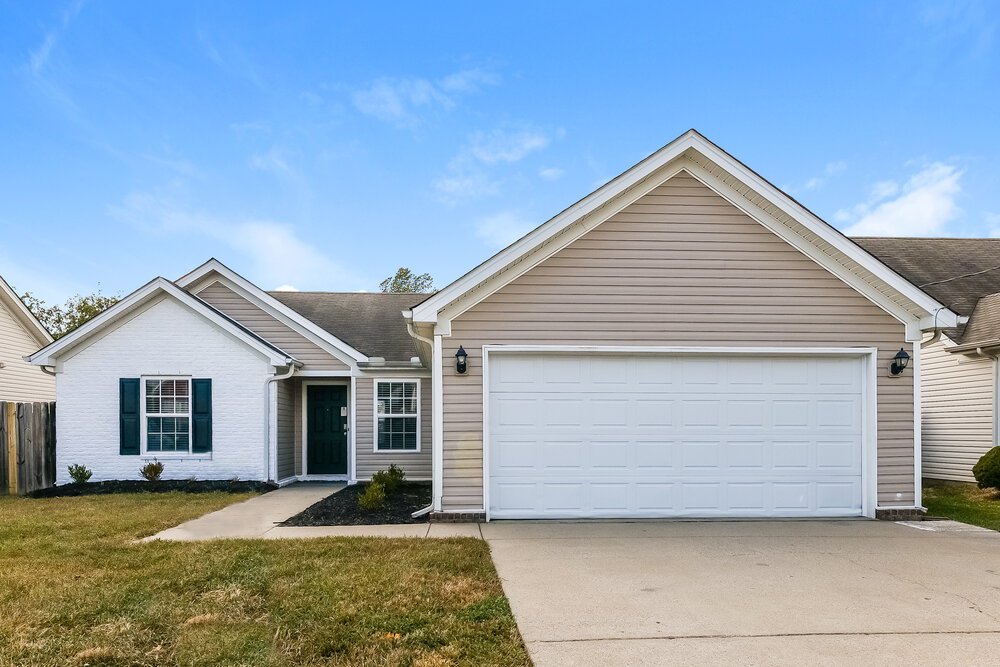 3-Bed Rental on 1008 Tom Hailey photo 1