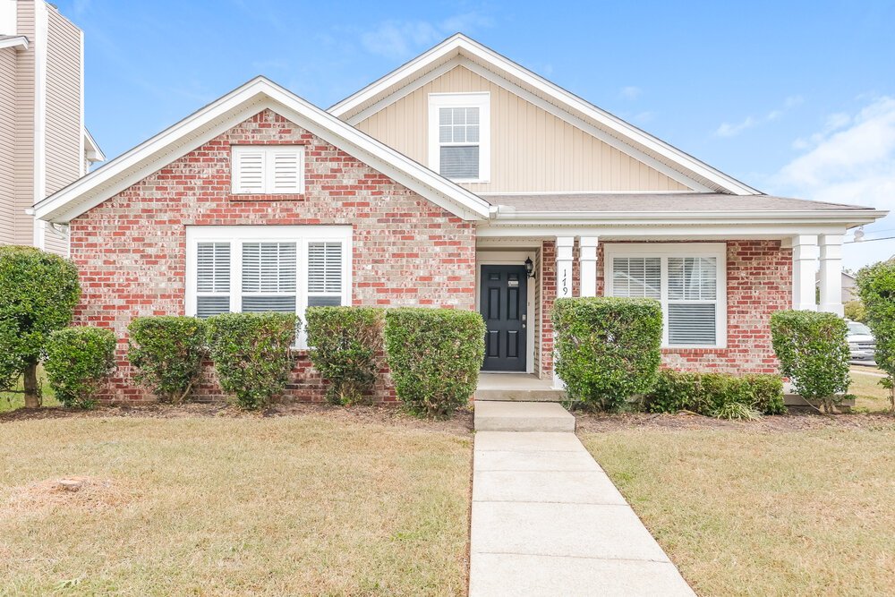 3-Bed Rental on 179 Sophie Dr photo 1