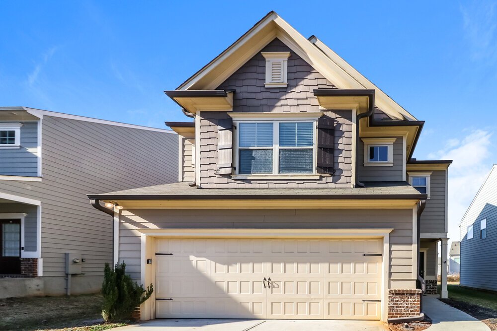 3-Bed Rental on 63 Fern Walk photo 1