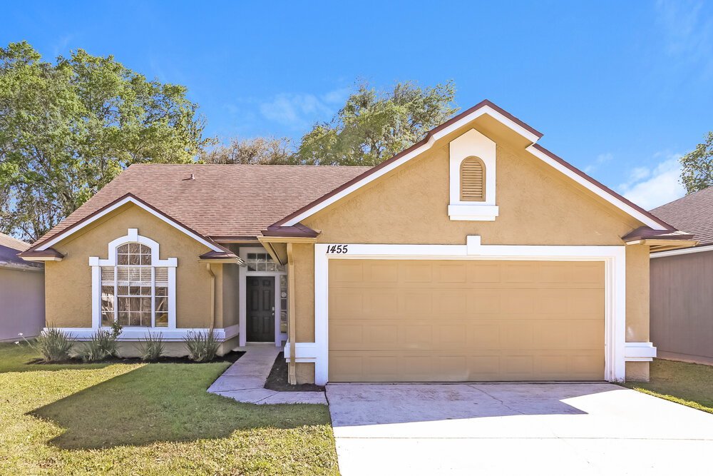 3-Bed Rental on 1455 Beecher Ln photo 1