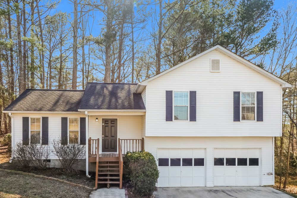 3-Bed Rental on 200 Campbell Dr photo 1