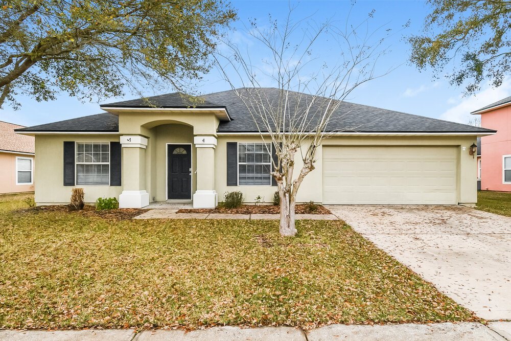3-Bed Rental on 10161 Meadow Pointe photo 1