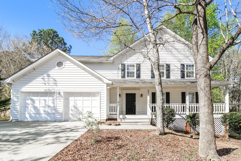 4-Bed Rental on 2915 Emerson Lake photo 1