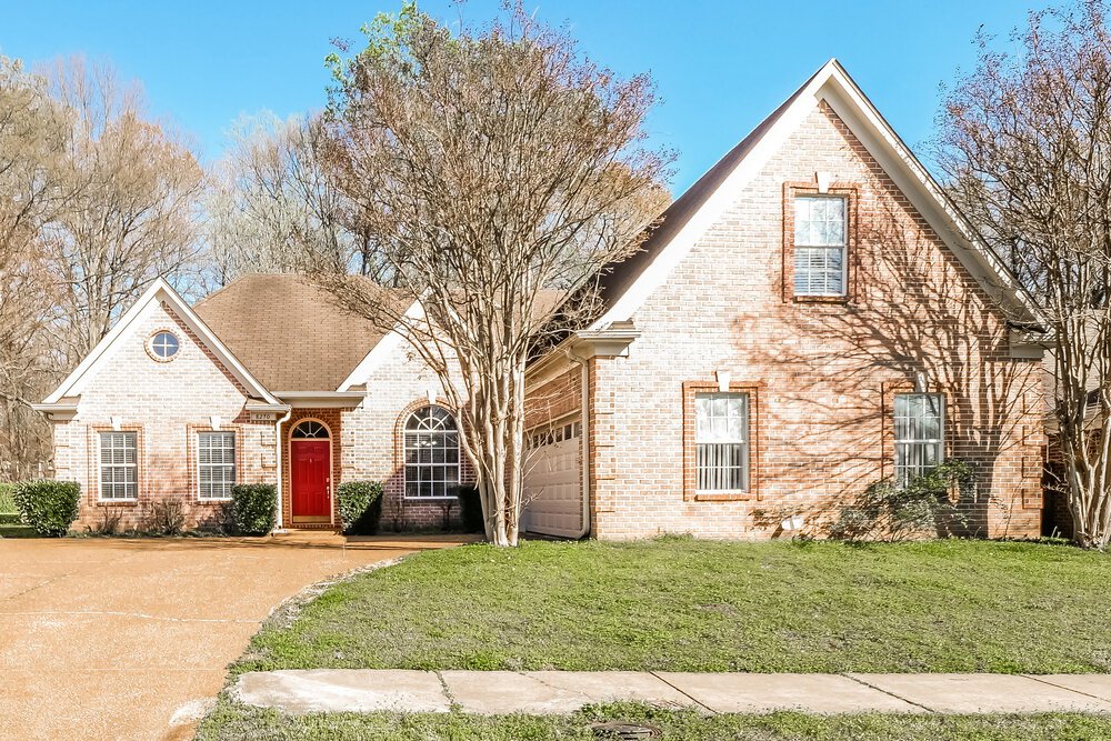 4-Bed Rental on 8270 Wesley Woods photo 1