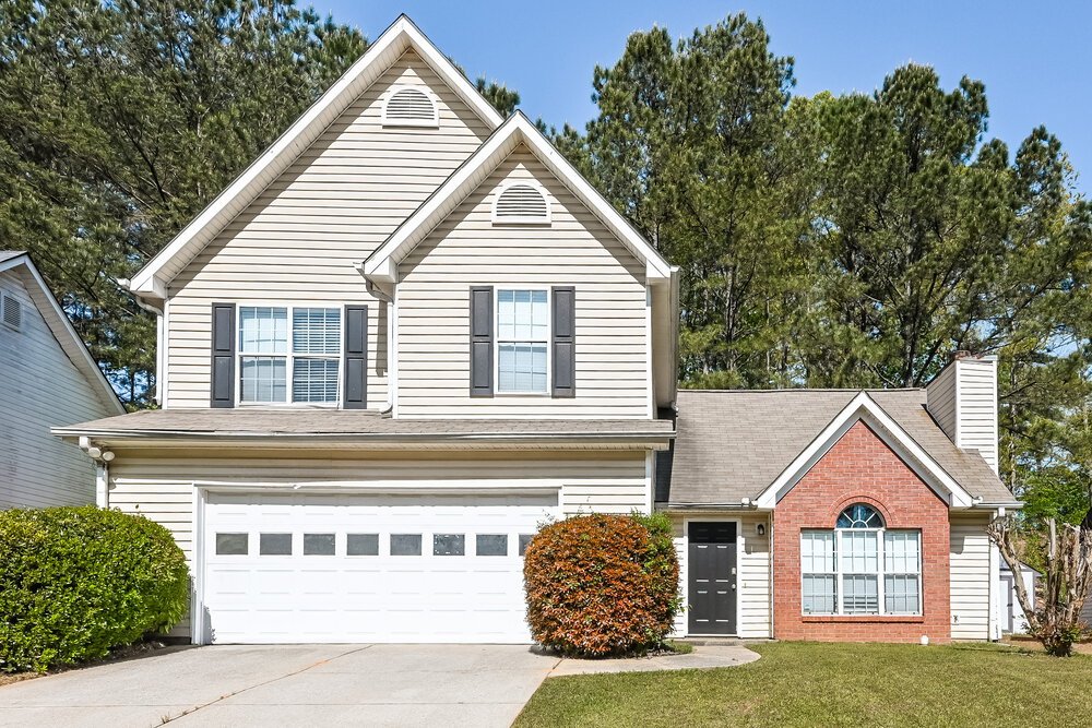 4-Bed Rental on 335 Shadetree Ln photo 1