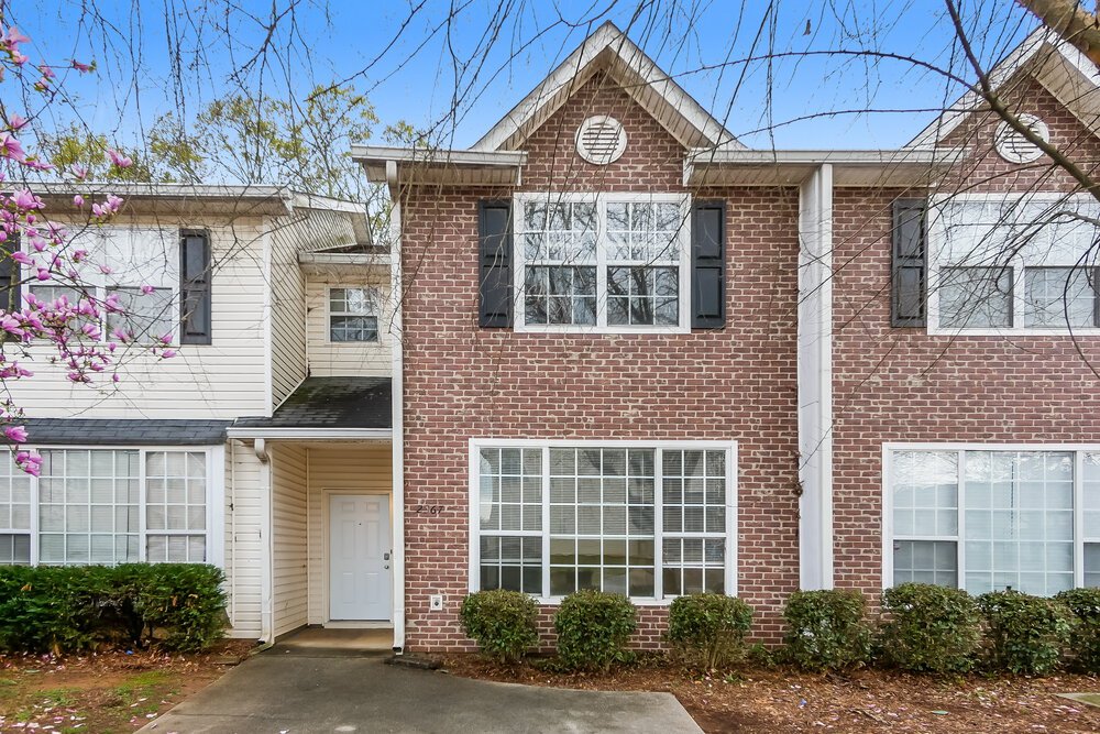 3-Bed Rental on 2367 Brianna Drive photo 1