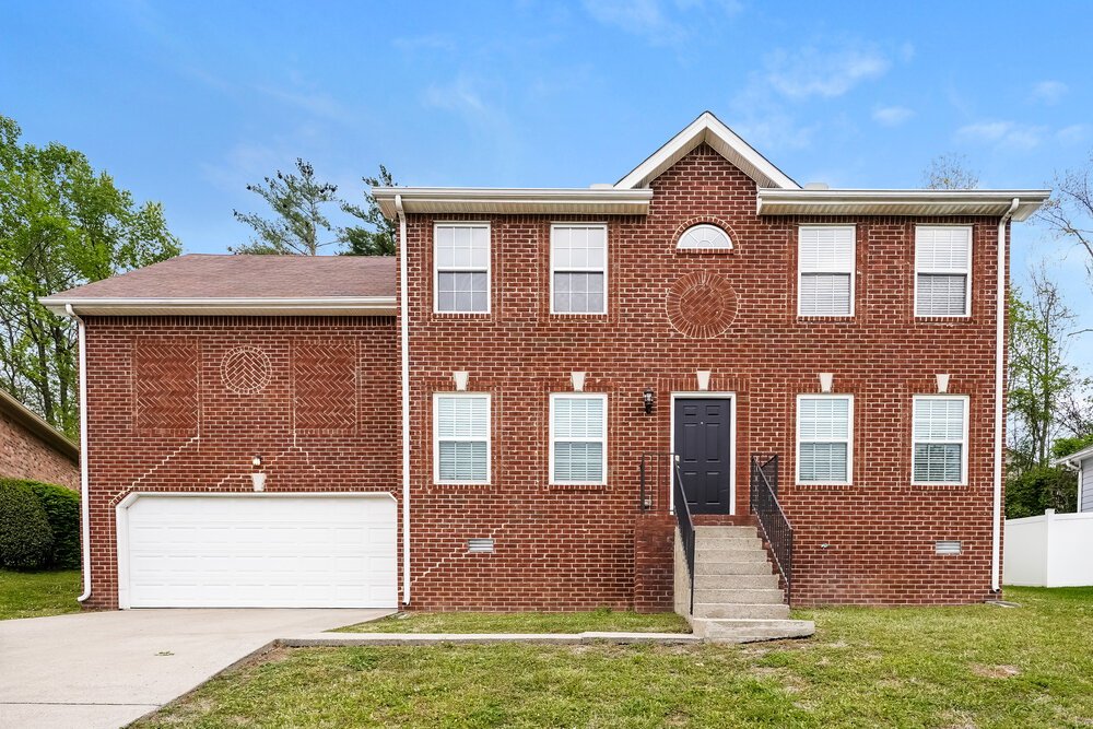 5-Bed Rental on 1212 Orchard Mountain photo 1