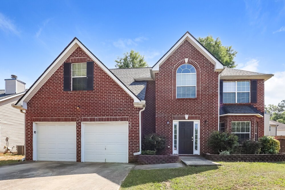 4-Bed Rental on 936 Brisley Cir photo 1