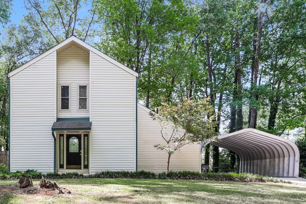 3-Bed Rental on 4110 Oak Stone photo 1