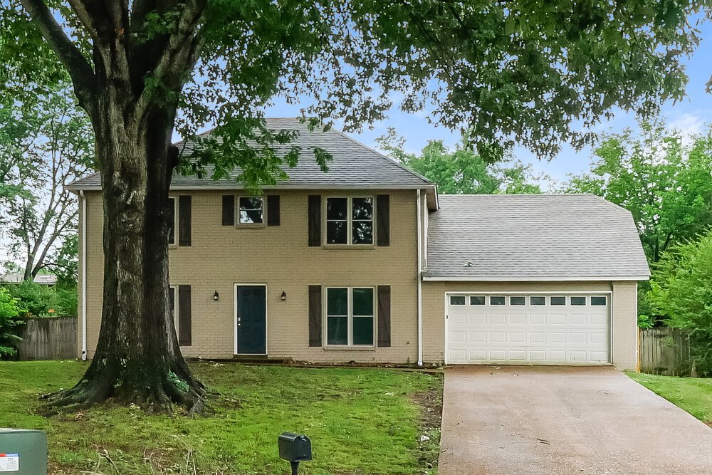 4-Bed Rental on 1040 Trappers Cv photo 1