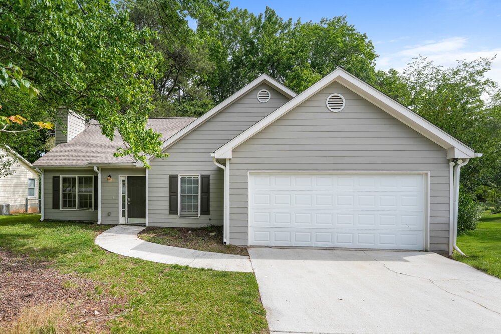 3-Bed Rental on 3580 Traddsprings Way photo 1
