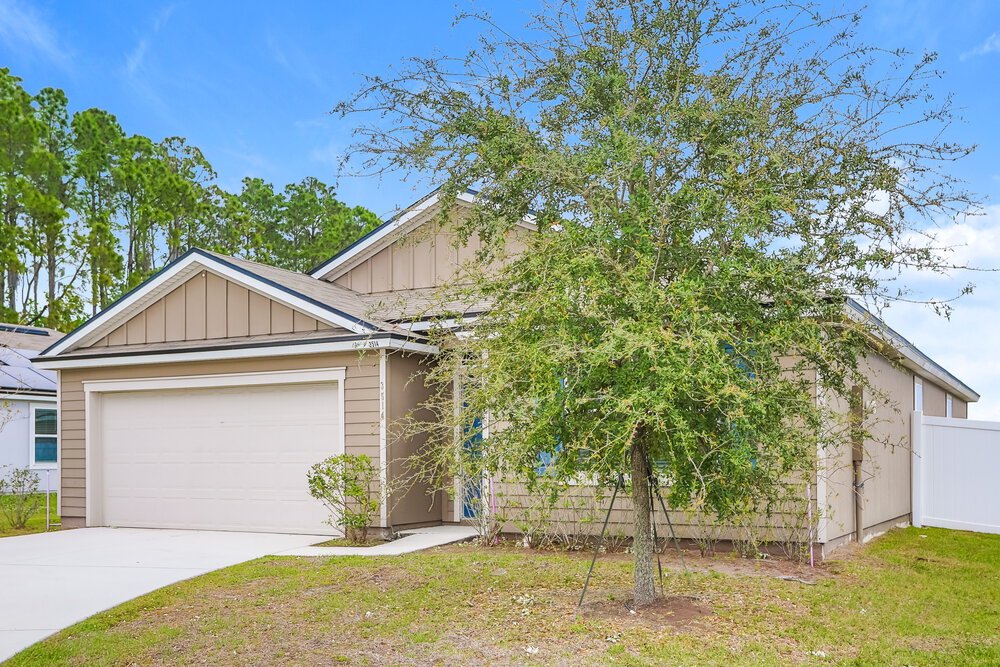 4-Bed Rental on 3514 Song Bird photo 3
