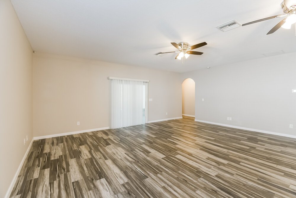 3-Bed Rental on 1515 Julia St photo 3