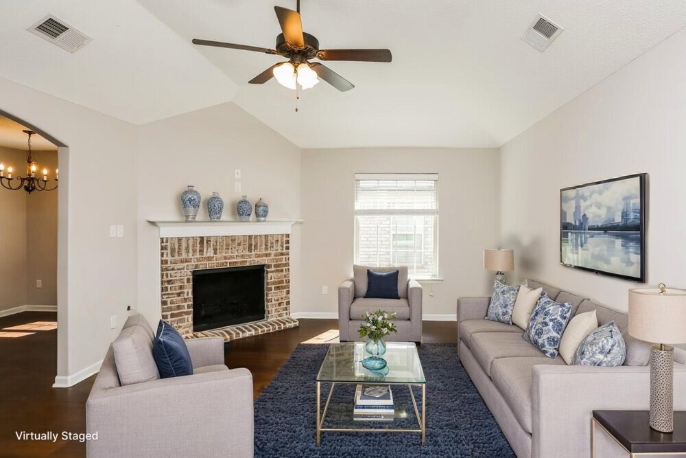 4-Bed Rental on 9460 Eckley Pl photo 3