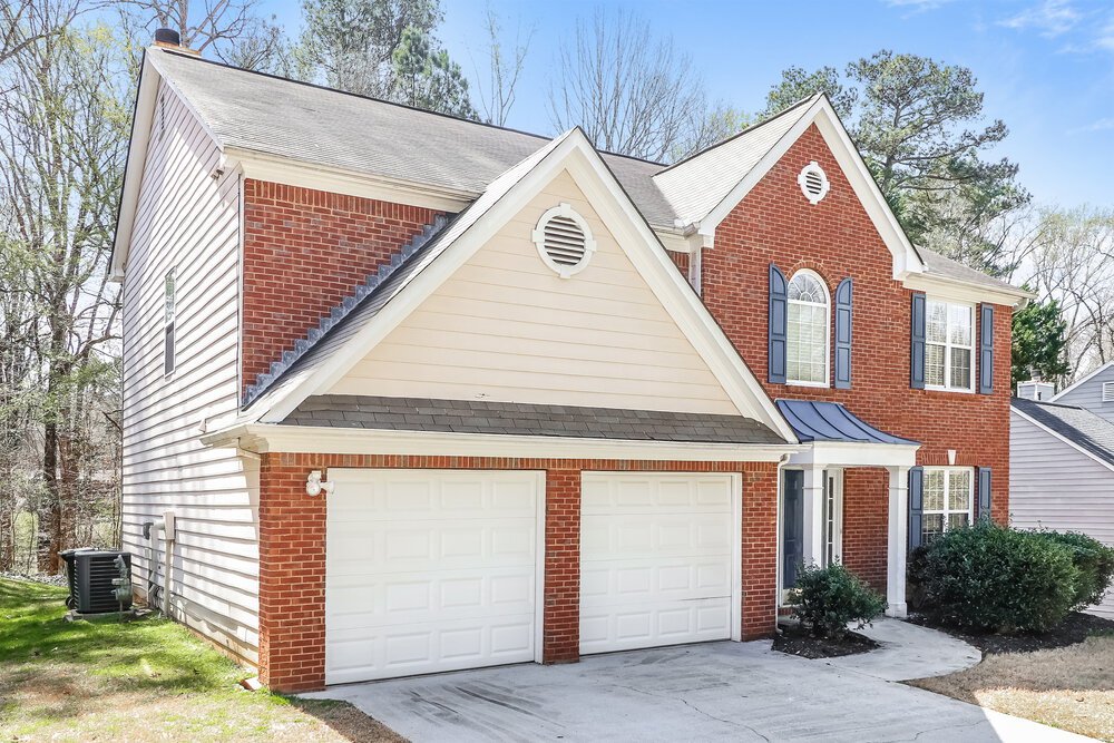 3-Bed Rental on 3425 Sandlake Dr photo 4