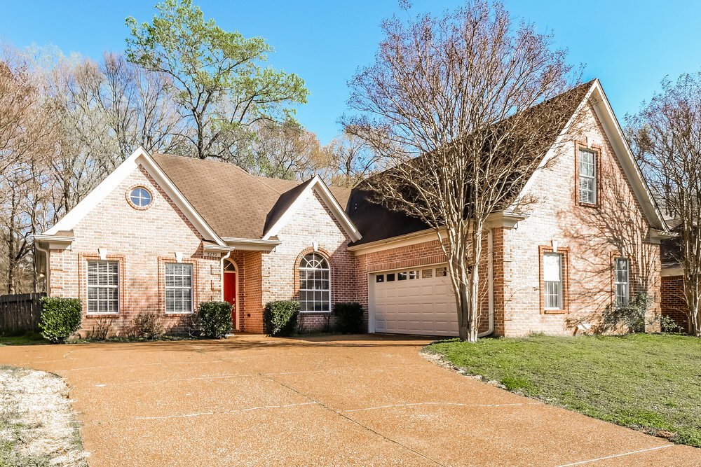 4-Bed Rental on 8270 Wesley Woods photo 4