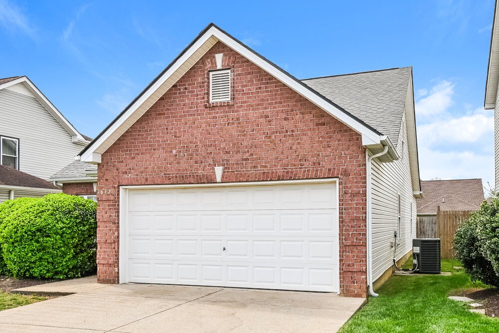 3-Bed Rental on 1612 Allston Dr photo 4
