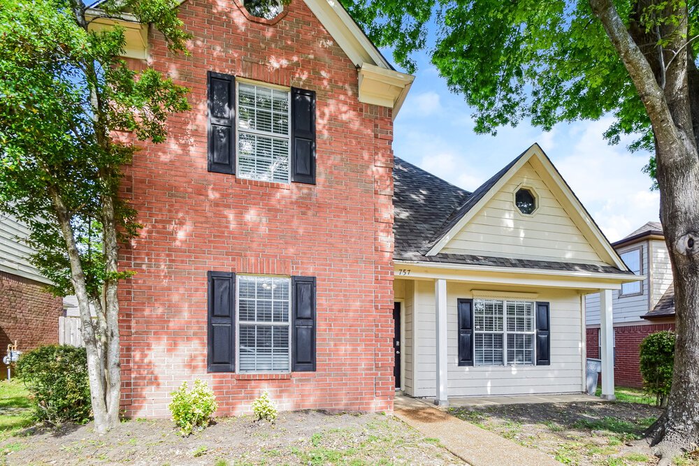 3-Bed Rental on 757 Rain Dance photo 4