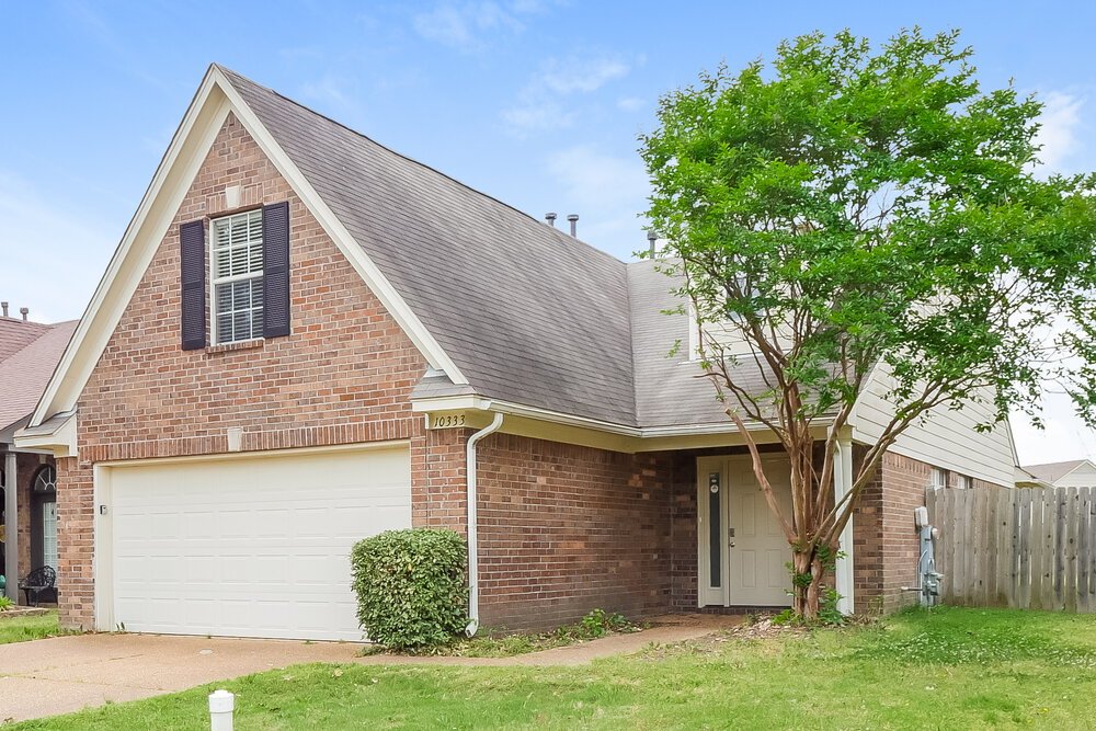 3-Bed Rental on 10333 Cottage Oaks photo 4