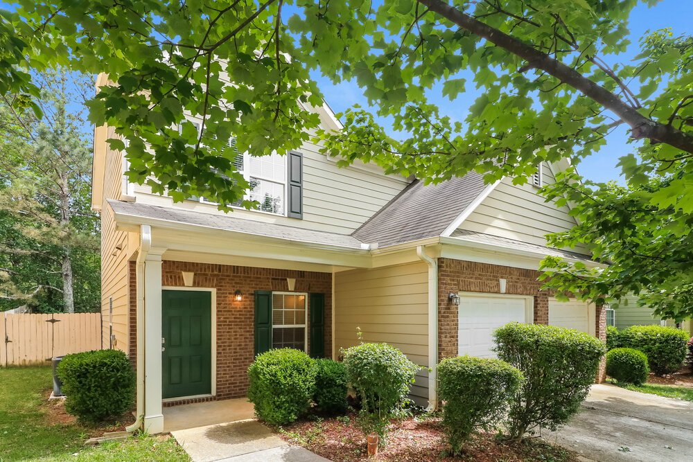 4-Bed Rental on 5013 Amethyst Dr photo 4