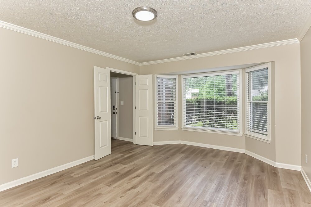 3-Bed Rental on 3811 Eden Glen photo 4
