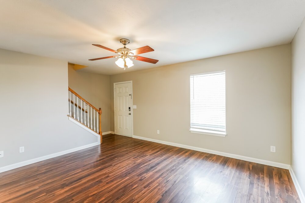 3-Bed Rental on 143 Howard Woody photo 4
