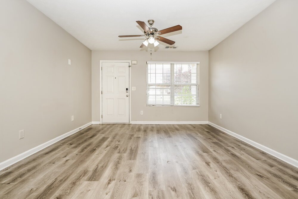 4-Bed Rental on 5200 Tussahaw Crossing photo 4