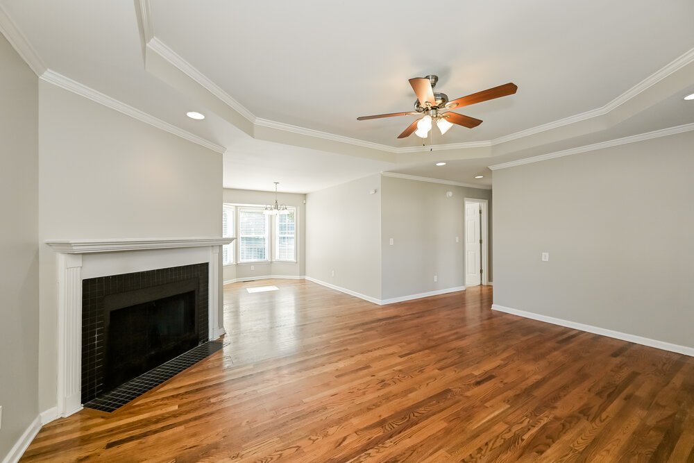 3-Bed Rental on 2810 Rachel Ln photo 4