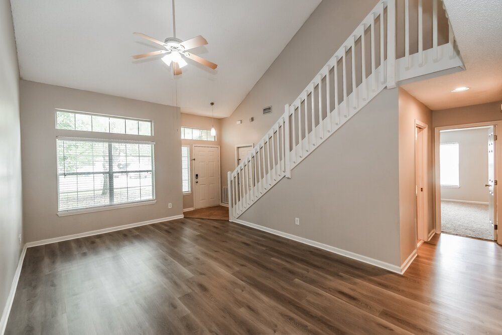 3-Bed Rental on 3504 Ayrshire St photo 4