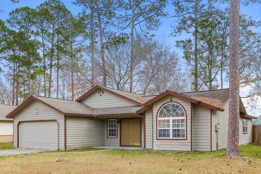 3-Bed Rental on 1863 Sherwood Dr photo 4