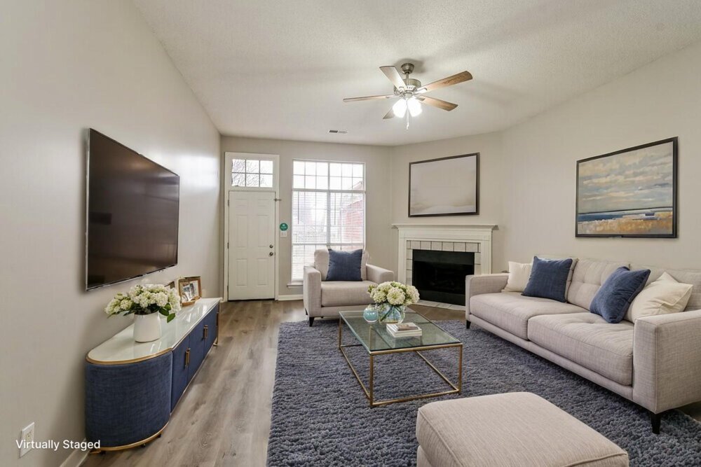 4-Bed Rental on 2752 Misty Valley photo 4