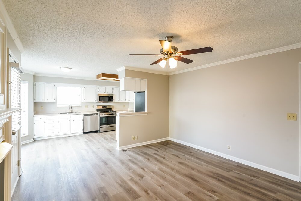 3-Bed Rental on 905 Traceton Ct photo 5