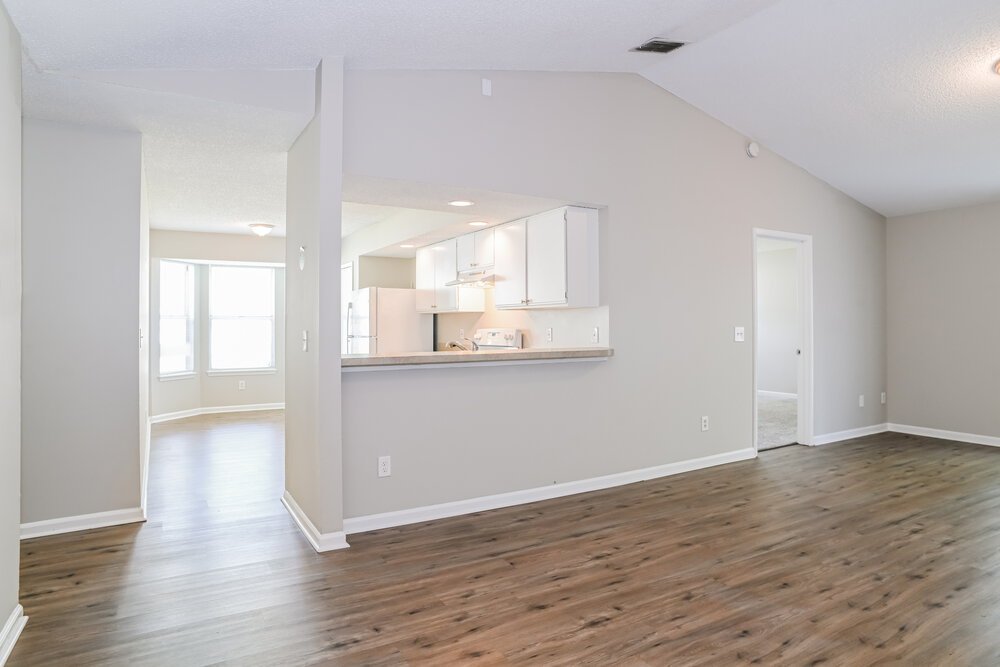 3-Bed Rental on 7811 Aquarius Cir photo 5