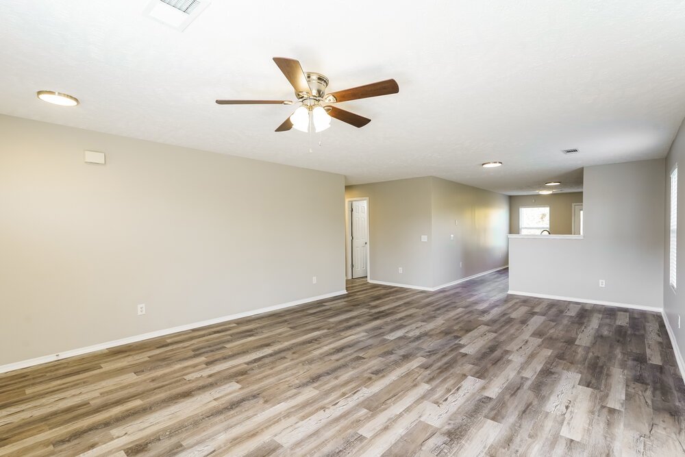 3-Bed Rental on 2761 Sutherland Dr photo 5