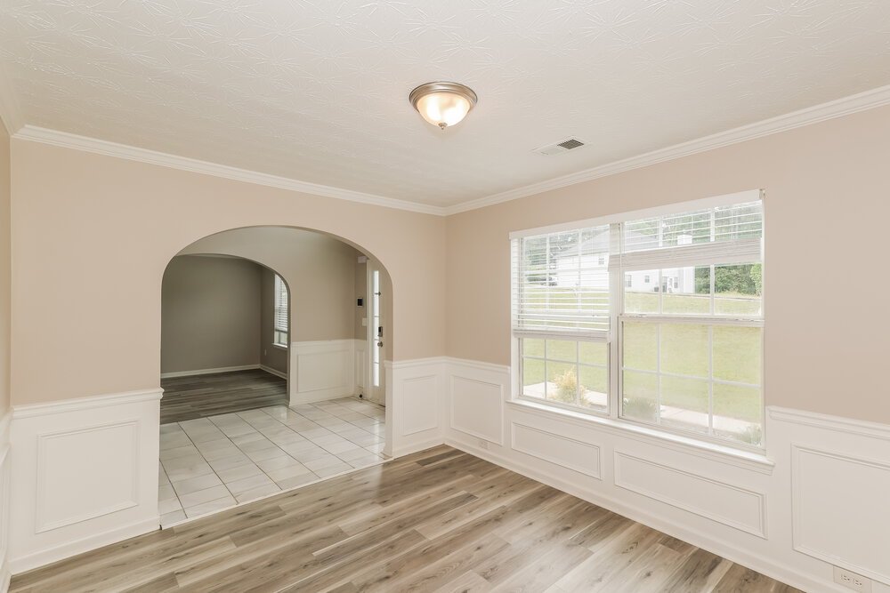 4-Bed Rental on 625 Blueangel Dr photo 5