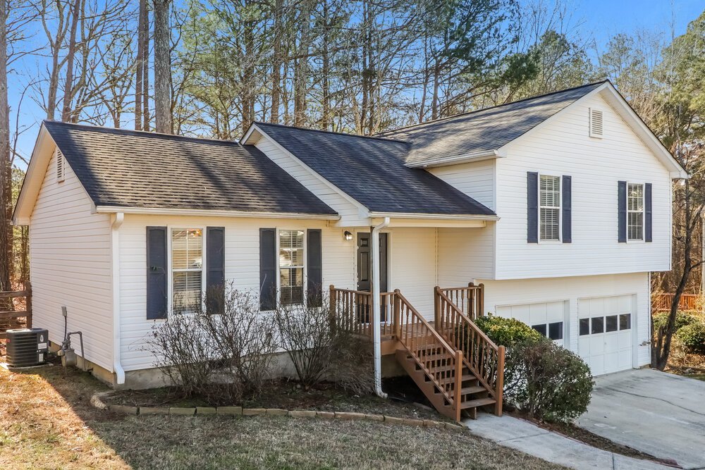 3-Bed Rental on 200 Campbell Dr photo 5