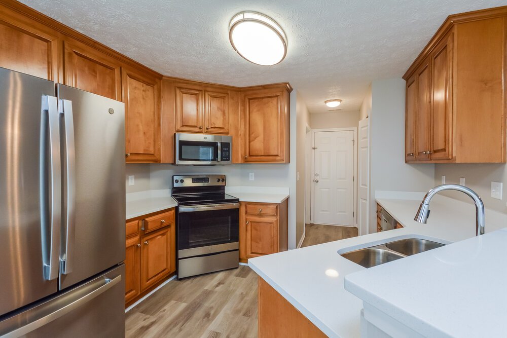 3-Bed Rental on 25 Collins Trce photo 5