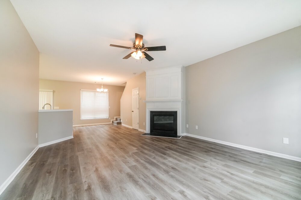 3-Bed Rental on 1622 Woodsford Rd photo 5
