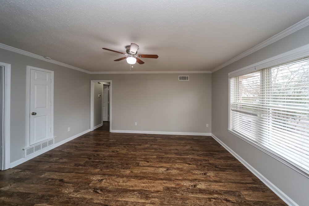 3-Bed Rental on 1585 Pepperwood St photo 5