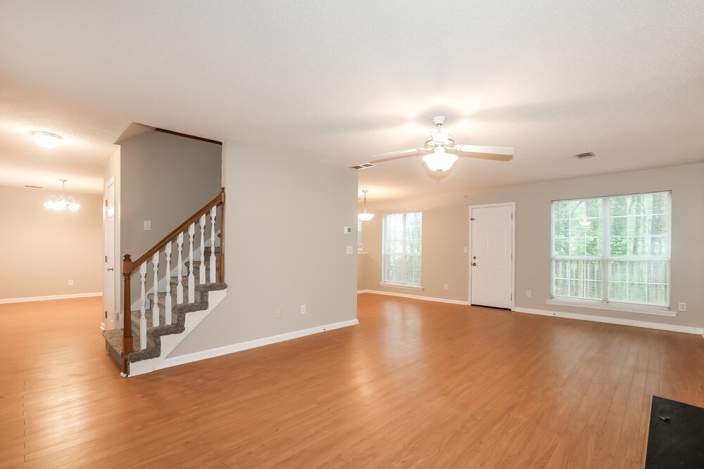 3-Bed Rental on 774 Fernstone Trail photo 5