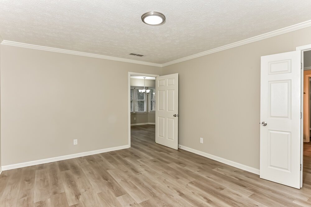 3-Bed Rental on 3811 Eden Glen photo 5
