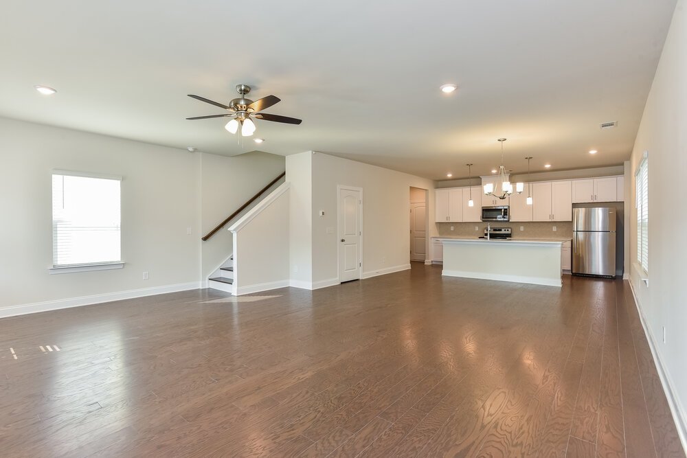 3-Bed Rental on 7416 Blue Gable photo 5