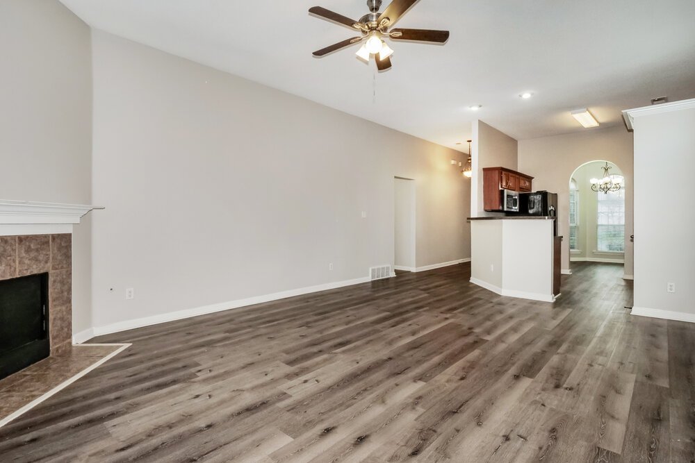 4-Bed Rental on 9775 Misty Bay photo 5