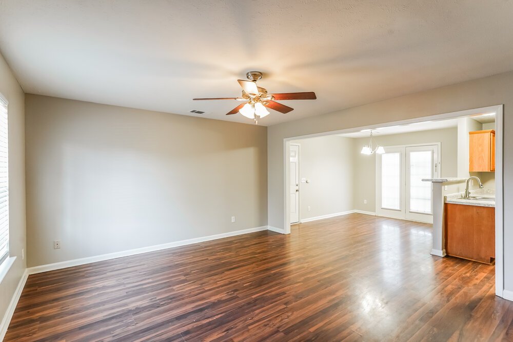 3-Bed Rental on 143 Howard Woody photo 5