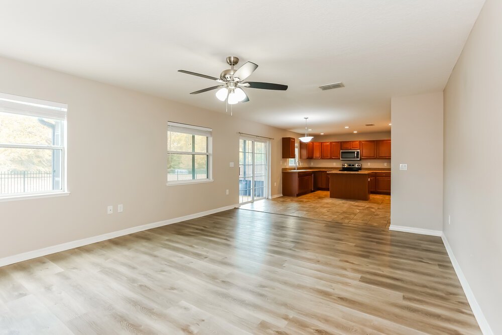 4-Bed Rental on 9350 Caracara Dr photo 5