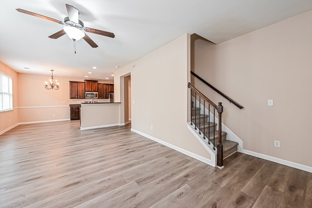4-Bed Rental on 3858 Humber Ct photo 5